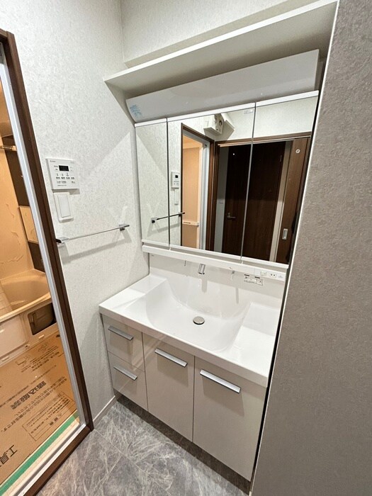 物件内観写真7　(洗面)