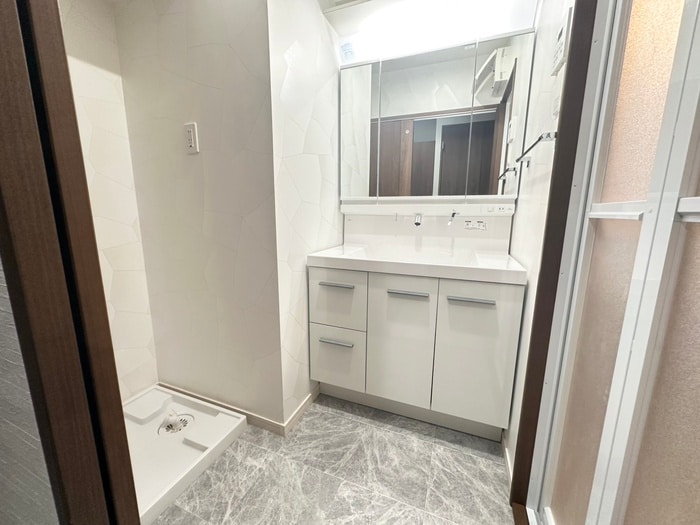 物件内観写真7　(洗面)