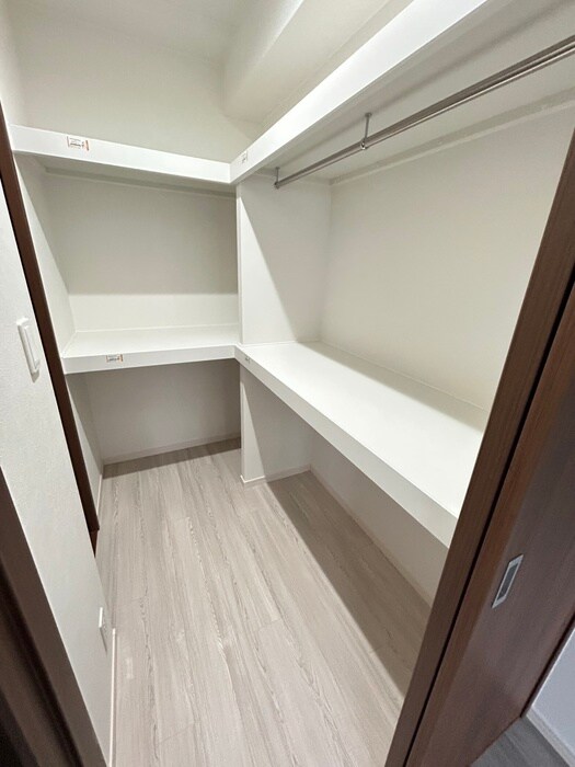 物件内観写真8　(収納)