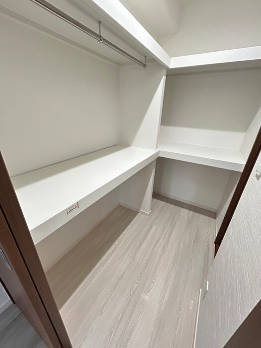 物件内観写真8　(収納)