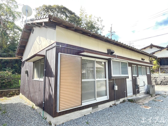 観世音寺貸家