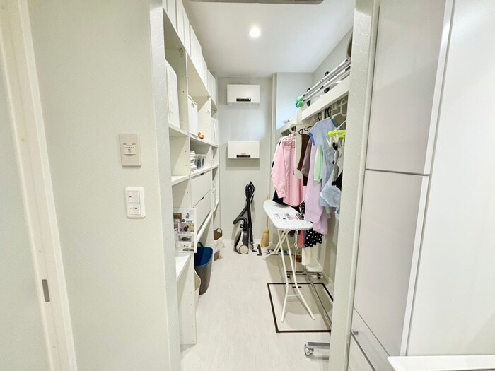 物件内観写真14　(収納)