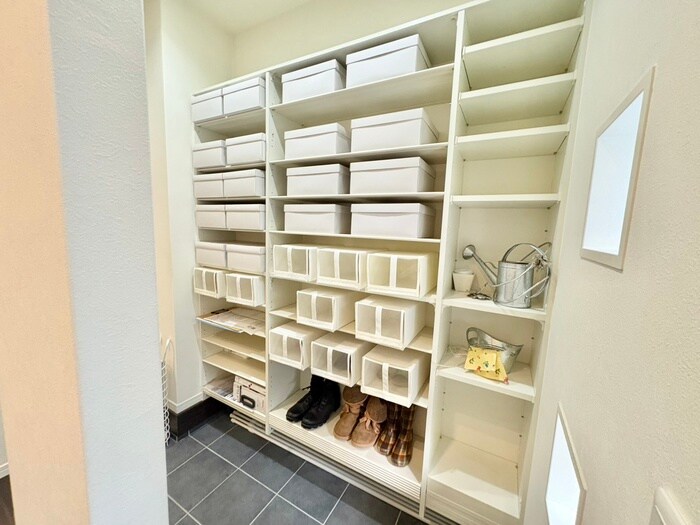 物件内観写真17　(靴箱)