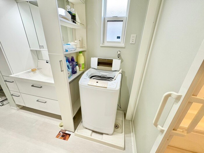 物件内観写真19　(洗濯機置場)