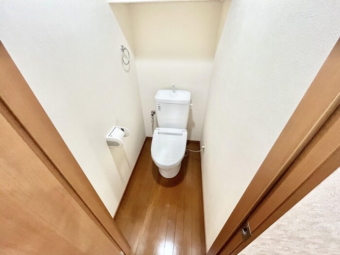 物件内観写真9　(トイレ)