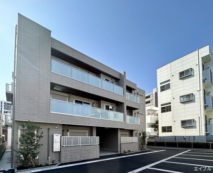 物件外観写真6　(駐車場)