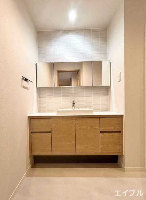 物件内観写真14　(洗面)