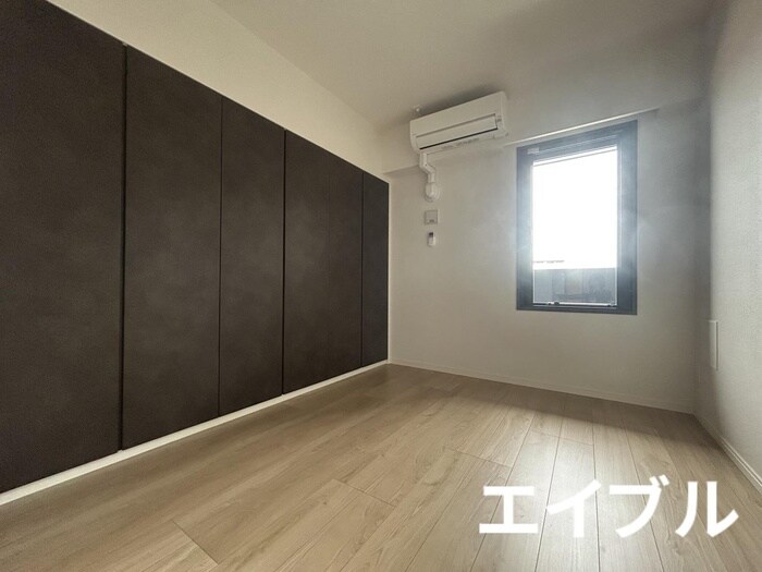 物件内観写真9　(居室)