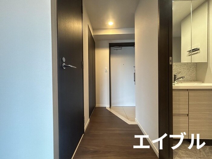 物件内観写真16　(廊下)