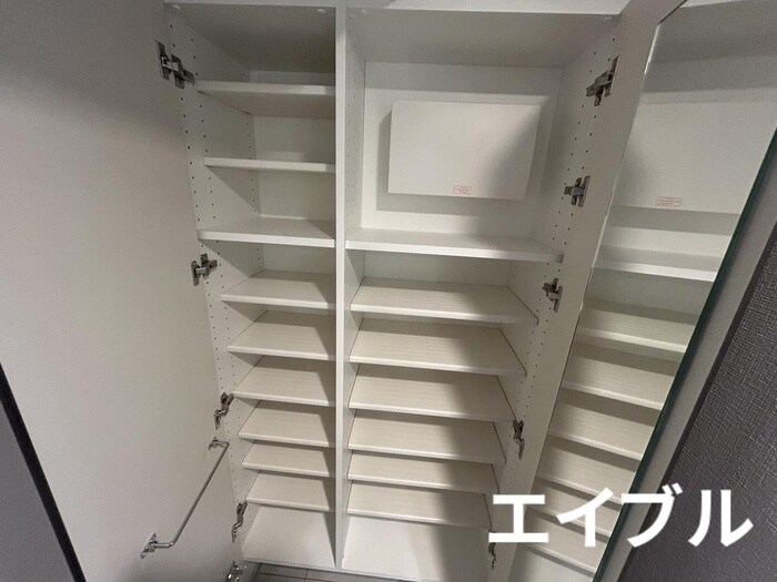 物件内観写真20　(靴箱)