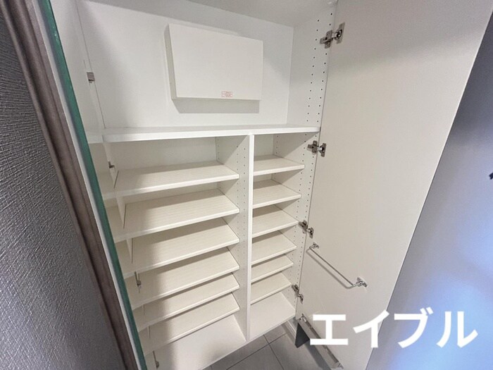 物件内観写真20　(靴箱)