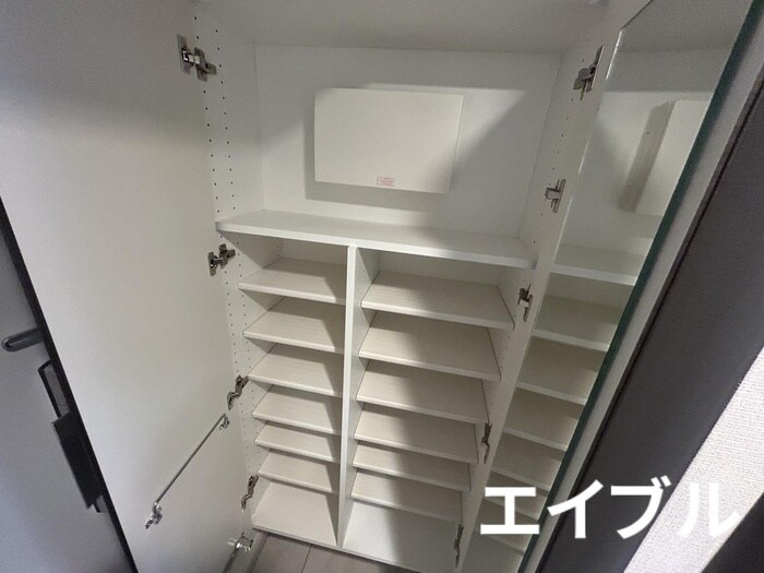 物件内観写真20　(靴箱)
