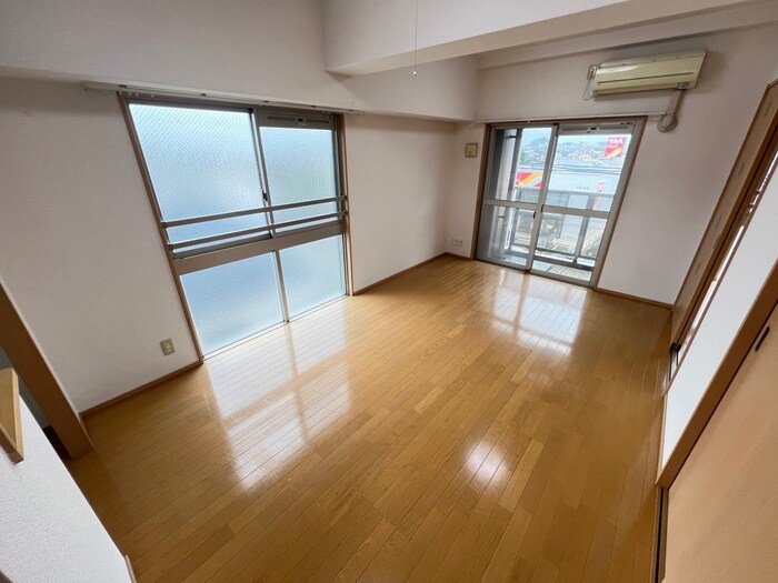 物件内観写真5　(居室)