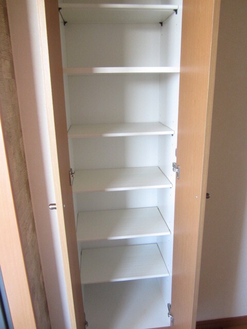 物件内観写真13　(靴箱)