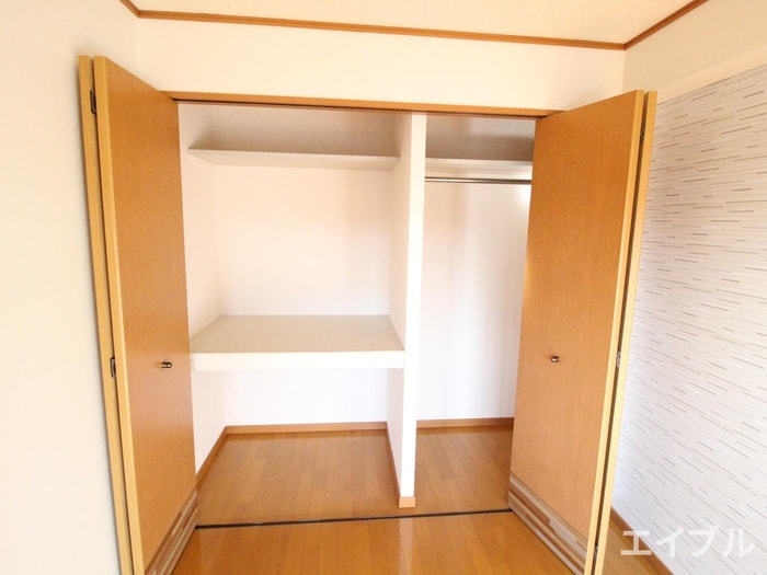 物件内観写真13　(収納)