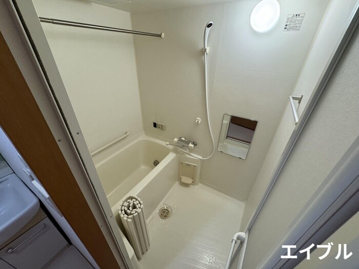 物件内観写真11　(バス／シャワールーム等)