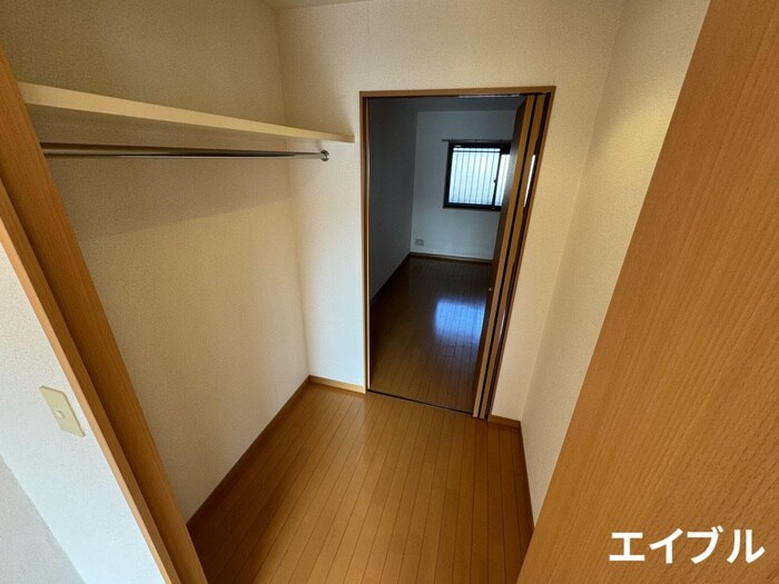 物件内観写真14　(収納)