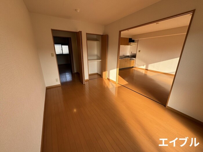 物件内観写真15　(居室)