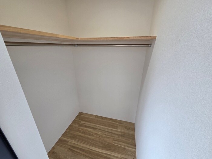 物件内観写真18　(収納)