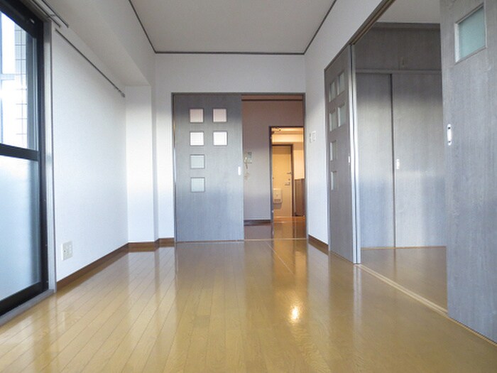 物件内観写真7　(居室)