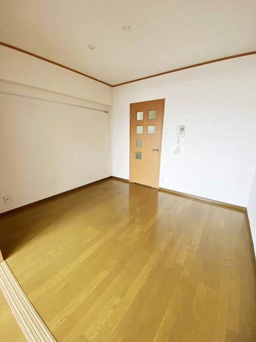 物件内観写真16　(居室)