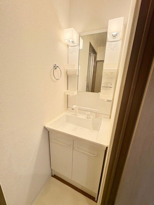 物件内観写真13　(洗面)