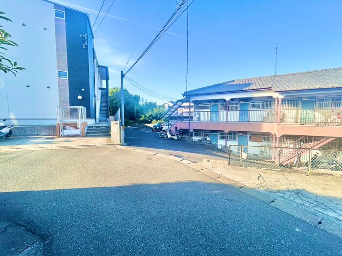 物件外観写真4　(周辺環境)