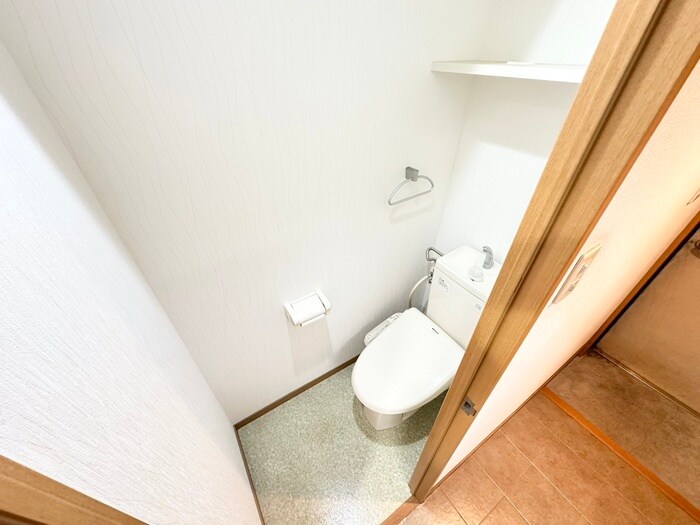 物件内観写真11　(トイレ)