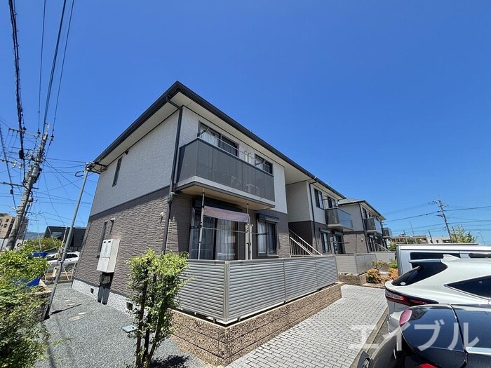 物件外観写真1　(外観写真)