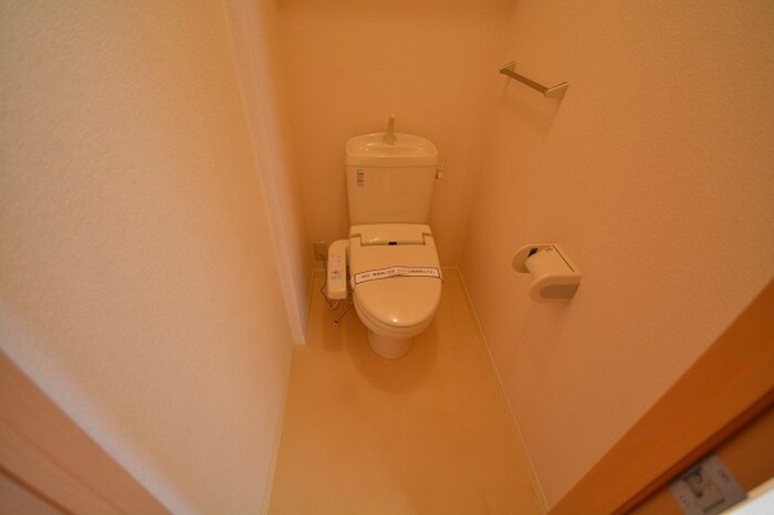 物件内観写真10　(トイレ)