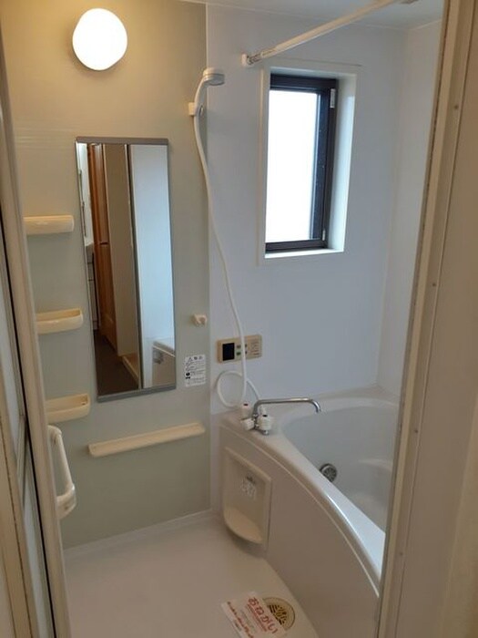物件内観写真7　(バス／シャワールーム等)