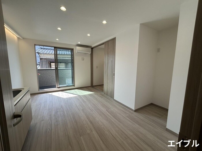 物件内観写真10　(居室)