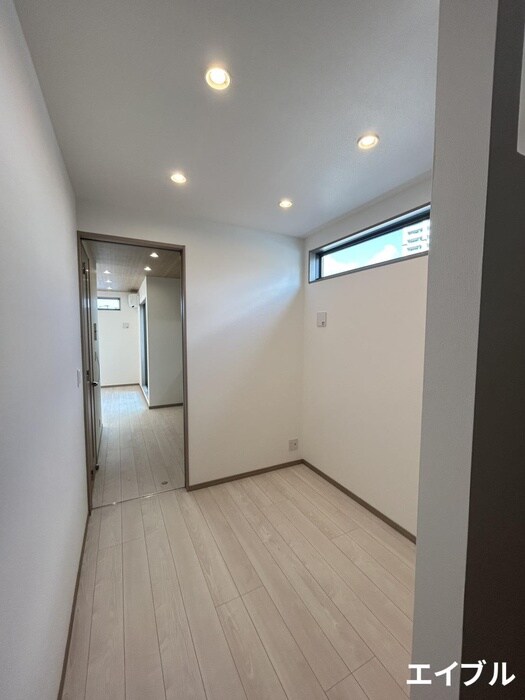 物件内観写真10　(居室)