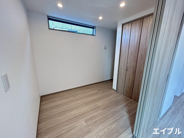 物件内観写真12　(居室)