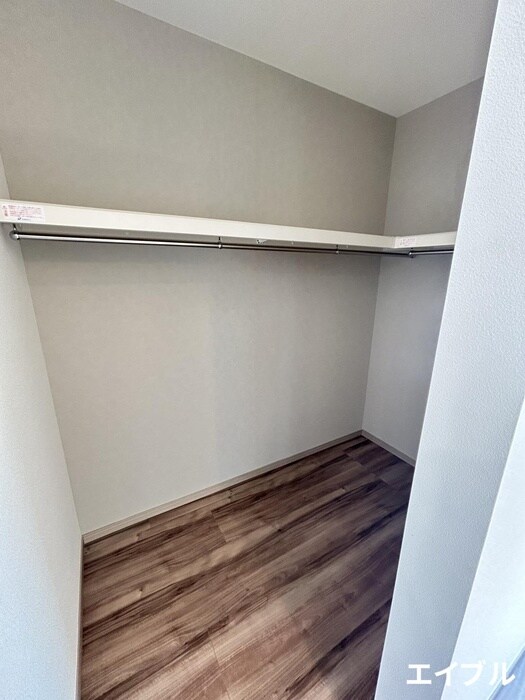 物件内観写真13　(収納)