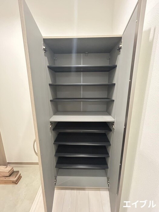 物件内観写真18　(靴箱)