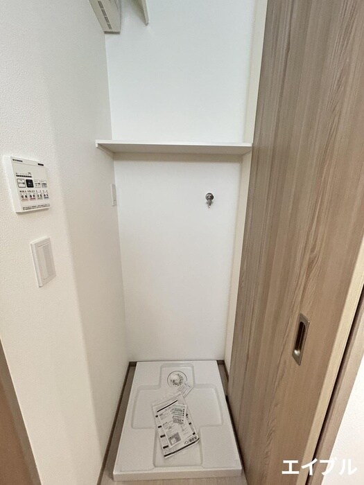 物件内観写真19　(洗濯機置場)