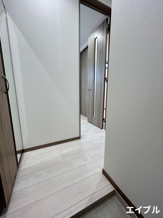 物件内観写真19　(廊下)