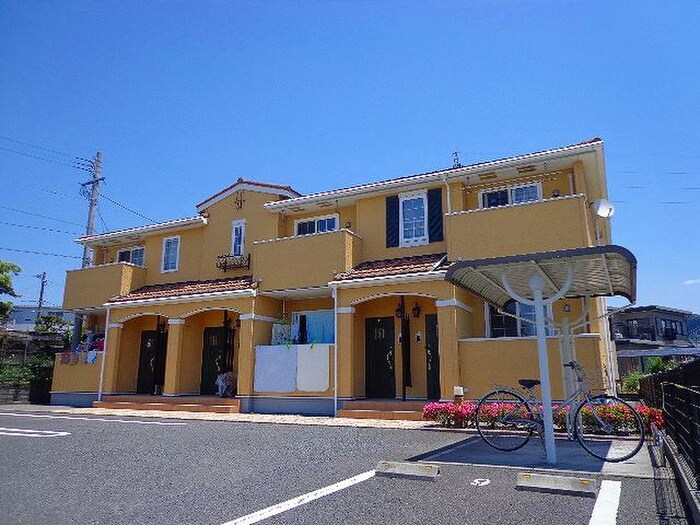 物件外観写真1　(外観写真)