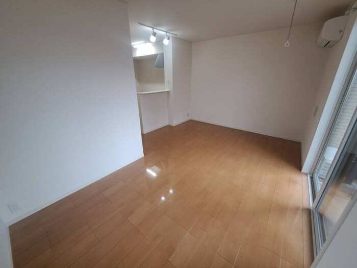 物件内観写真17　(居室)