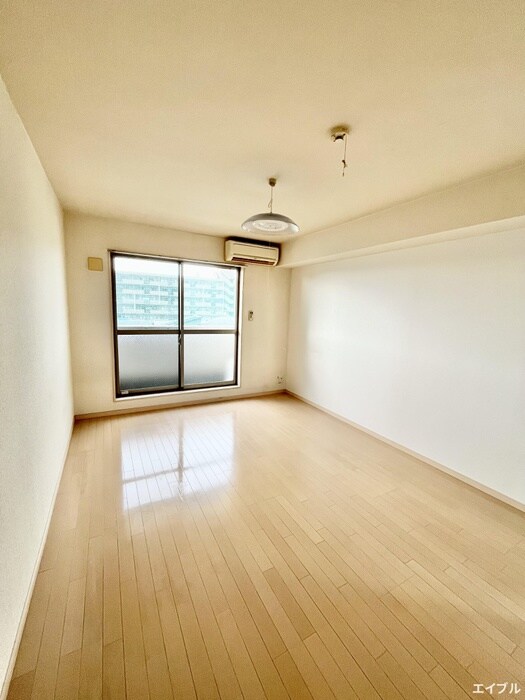 物件内観写真5　(居室)