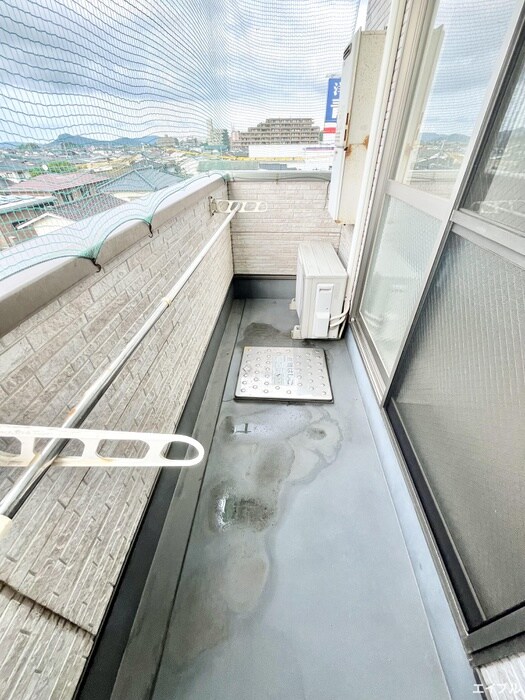 物件内観写真6　(ベランダ・バルコニー)