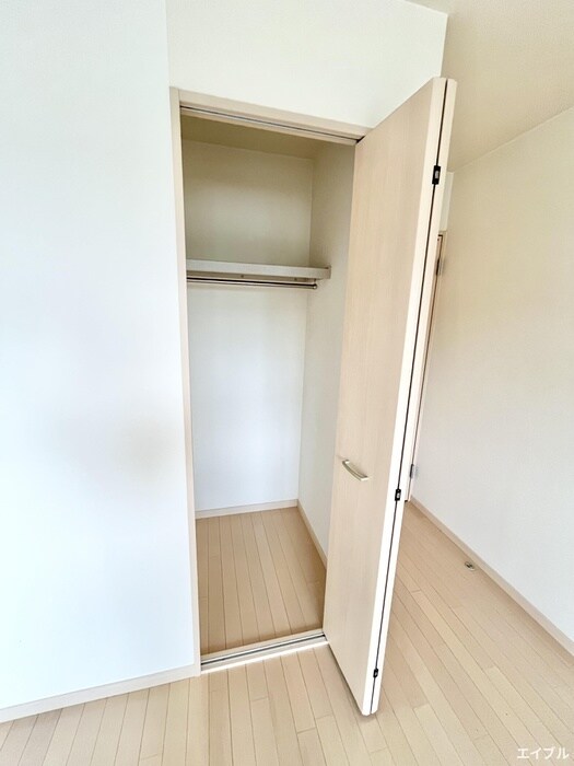 物件内観写真7　(収納)