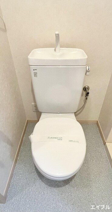 物件内観写真11　(トイレ)