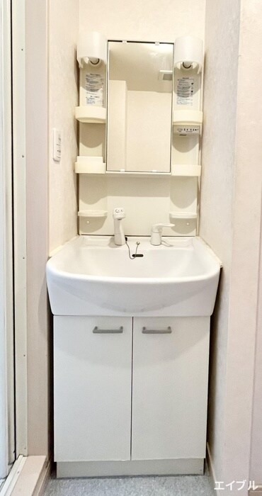 物件内観写真11　(洗面)