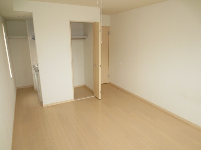 物件内観写真18　(居室)