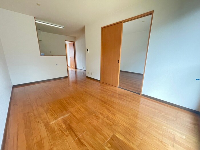 物件内観写真7　(居室)