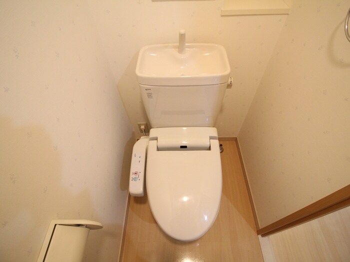 物件内観写真16　(トイレ)