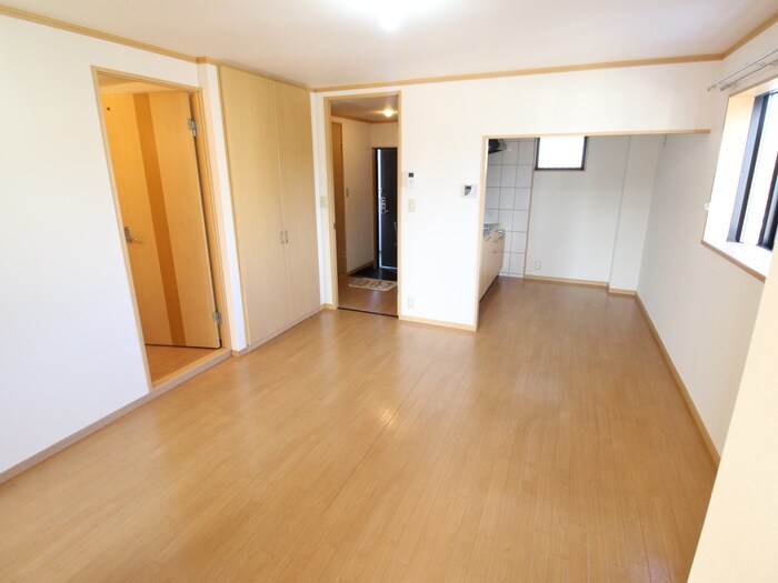 物件内観写真6　(居室)