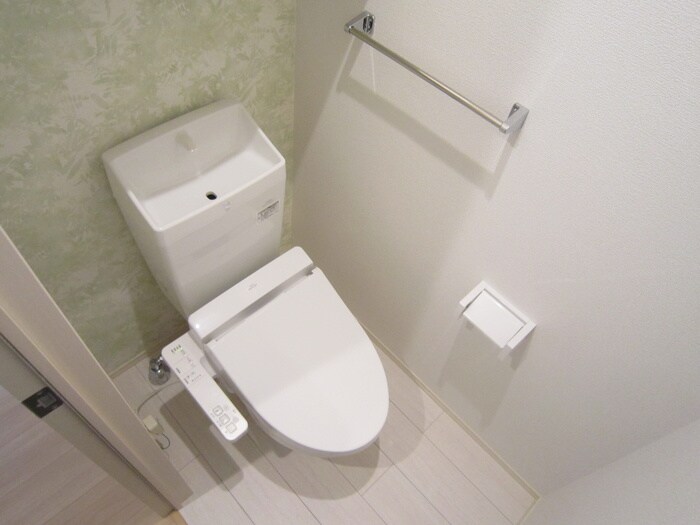 物件内観写真10　(トイレ)